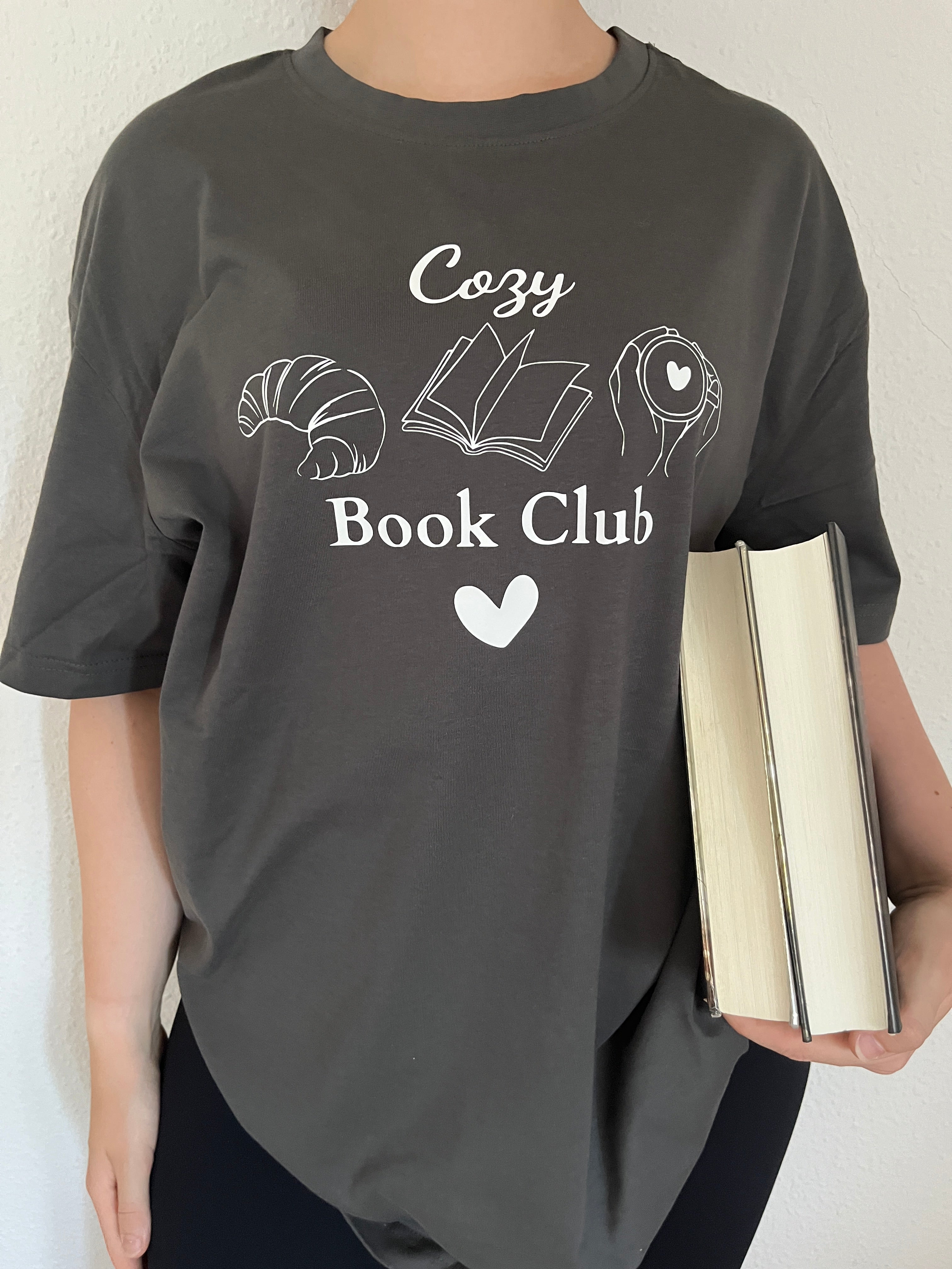 Cozy Book Club T-Shirt, Leseliebe Shirt, Oversized